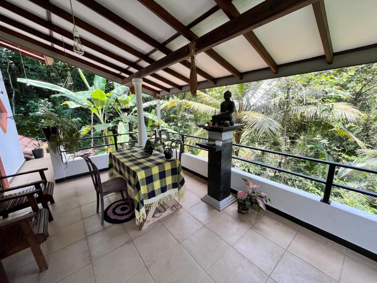 Rock Side Inn Unawatuna Ngoại thất bức ảnh