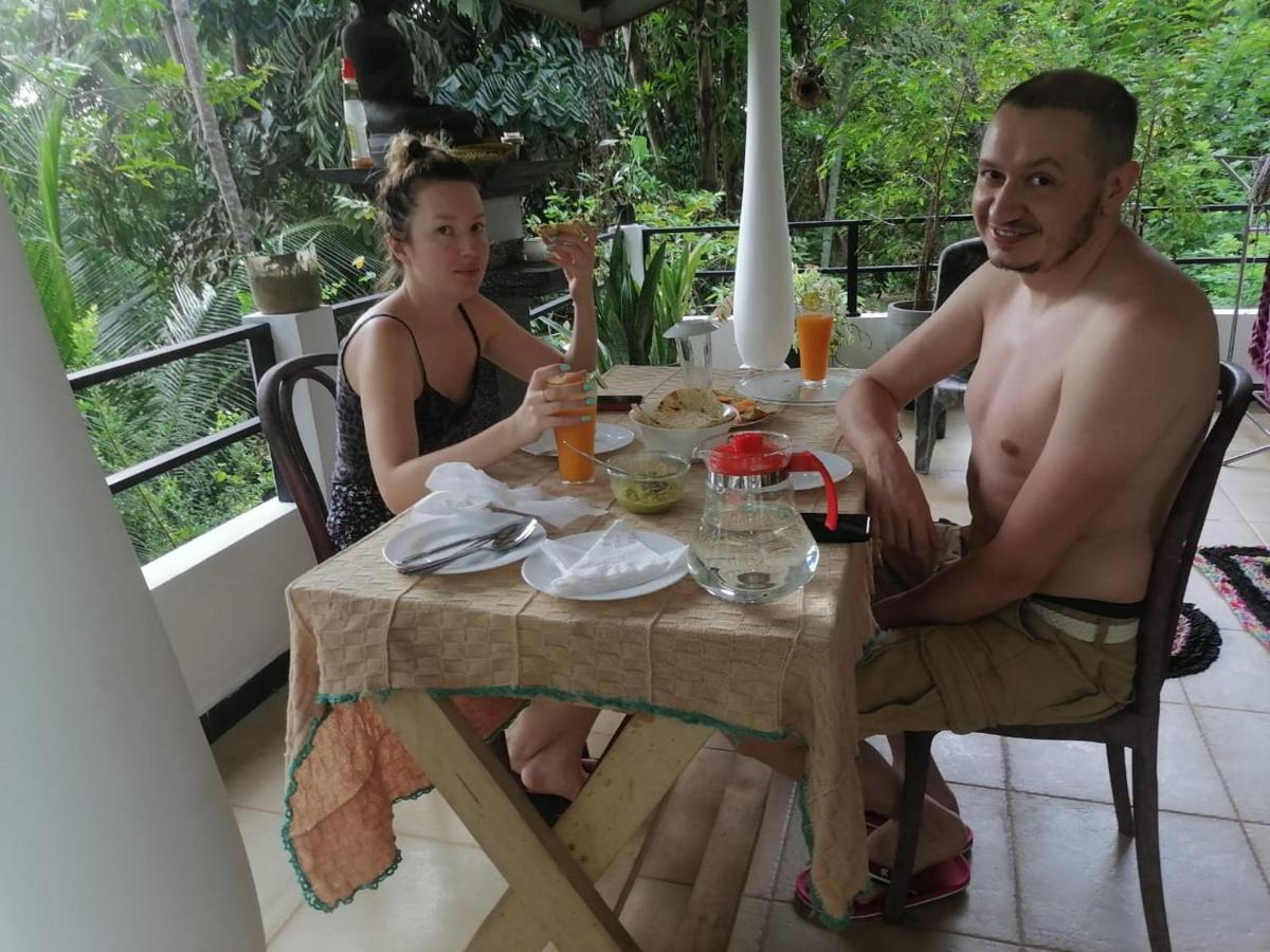 Rock Side Inn Unawatuna Ngoại thất bức ảnh
