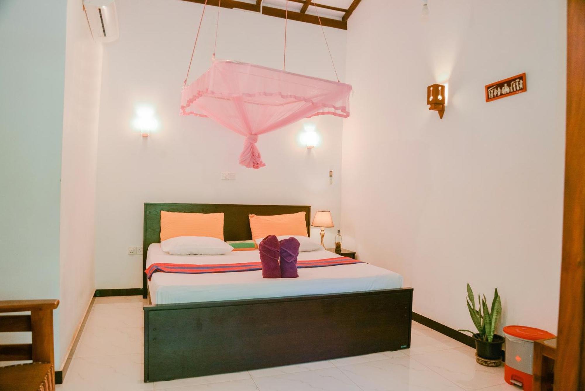 Rock Side Inn Unawatuna Ngoại thất bức ảnh