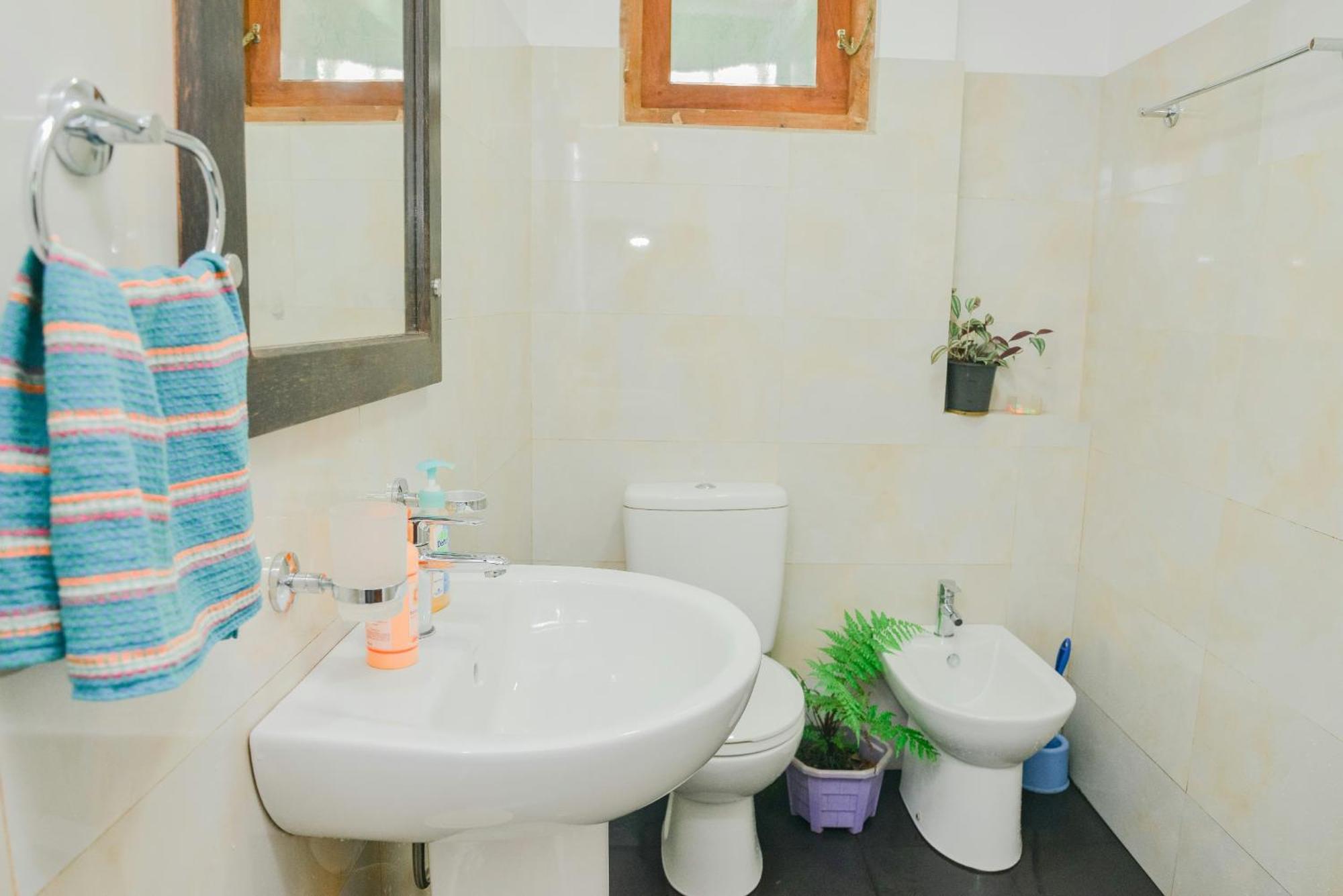 Rock Side Inn Unawatuna Ngoại thất bức ảnh